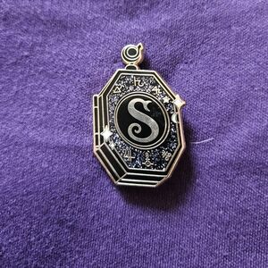 "Horcrux Slytherin's Locket" (Fantasy?) Pin by Joy Addict